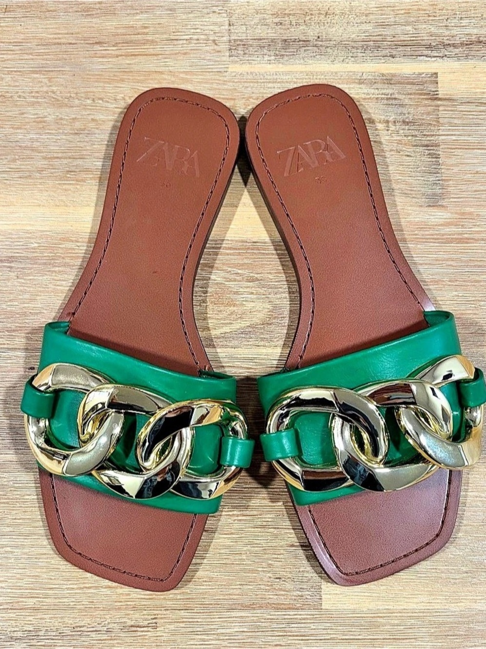 Zara Flat Sandals with Metallic Chain Trim Green & Brown EU 38
